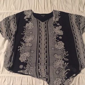 Roz and Ali off cut short sleeved blouse